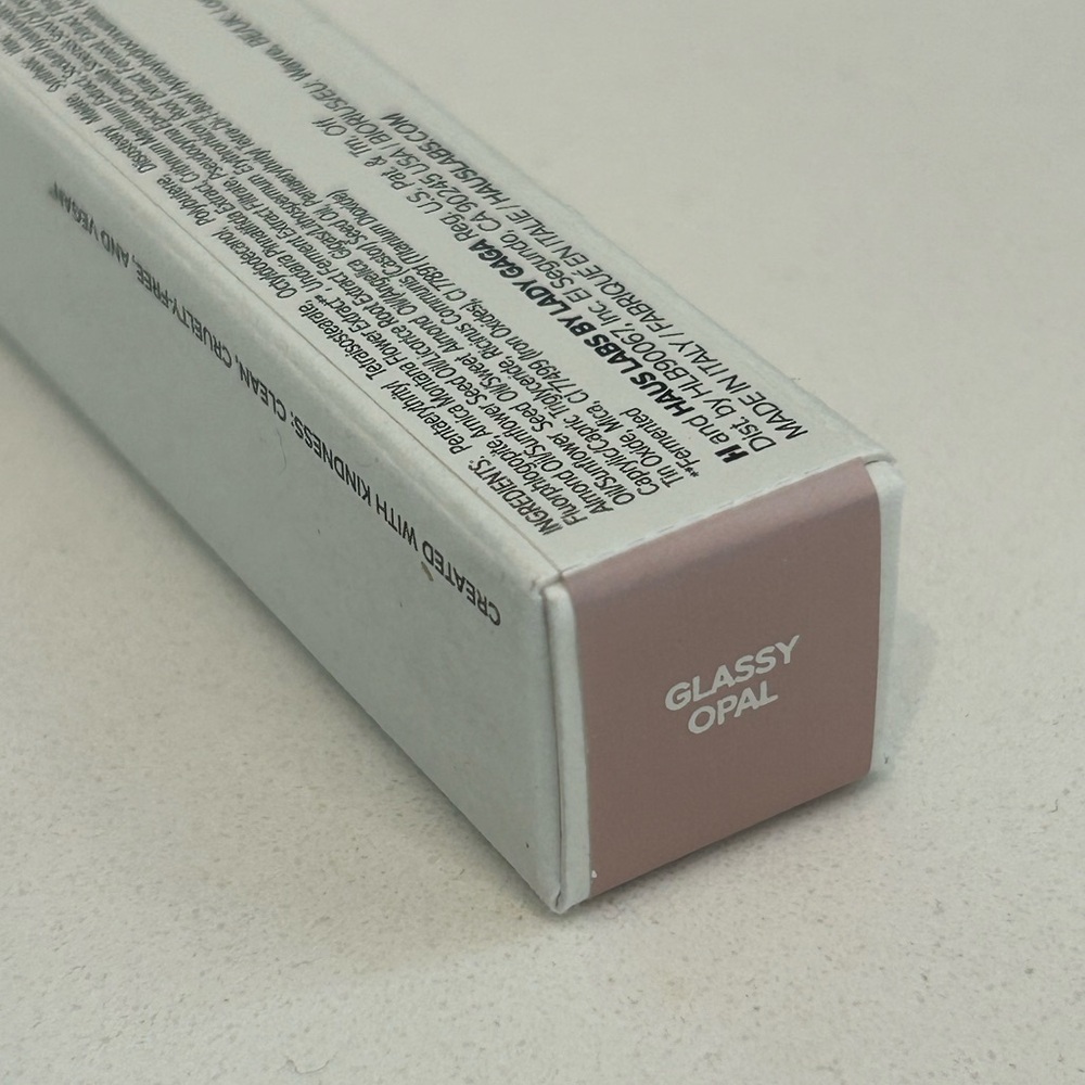 BIO-RADIANT GLASSY HIGHLIGHTER BALM - Glassy Opal